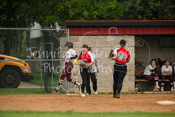 20240520WHNSoftballvsHancock-7436