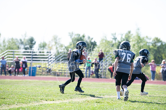 20240907BWBucsYouthFB-5564