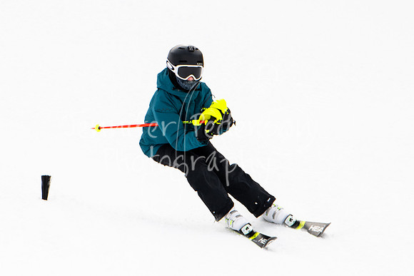 02122022SkiTeamAction-0033