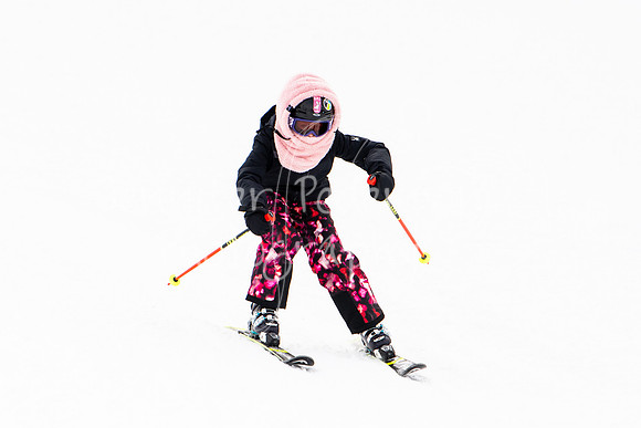 02122022SkiTeamAction-0211