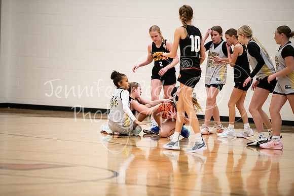 20241206SpudsBasketball-8243