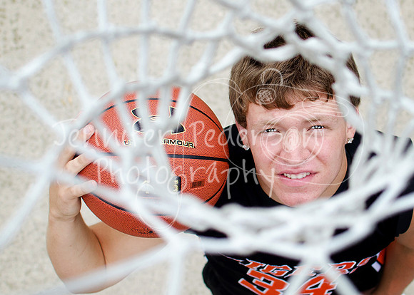 1LoganMClassof2013-0638