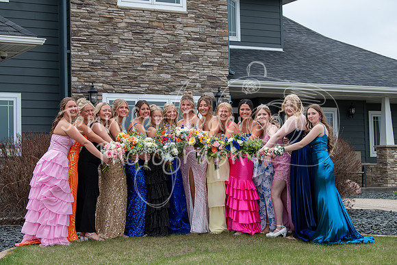 20260502WHNProm-5844