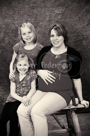 1SNELLFAM032013-8107a
