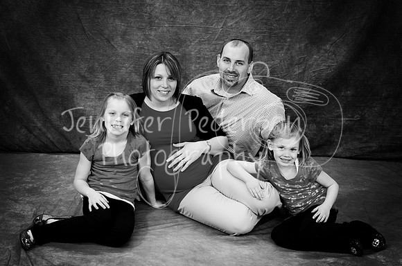 1SNELLFAM032013-8166a