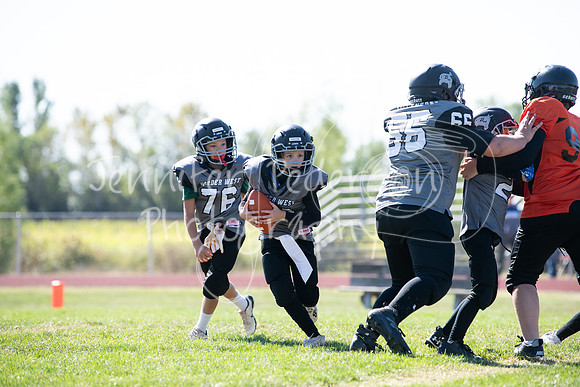 20240907BWBucsYouthFB-5436