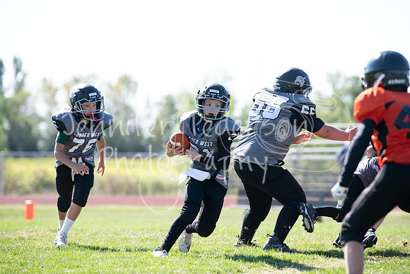 20240907BWBucsYouthFB-5438
