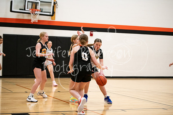 20241206SpudsBasketball-8214