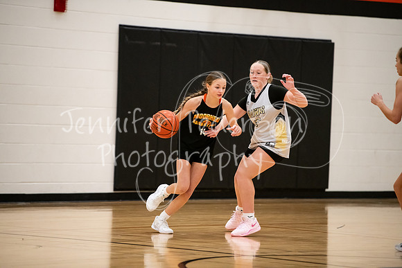 20241206SpudsBasketball-8235