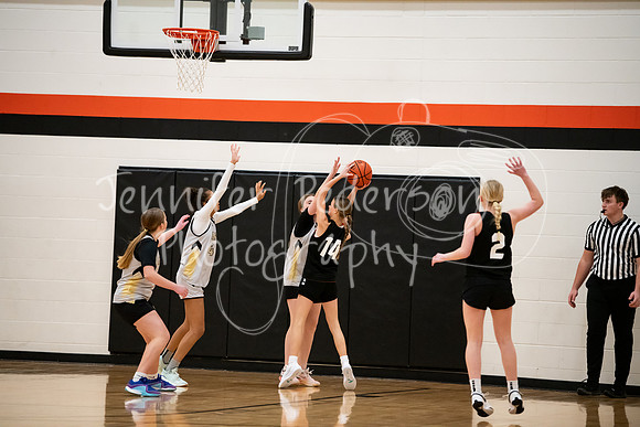 20241206SpudsBasketball-8212