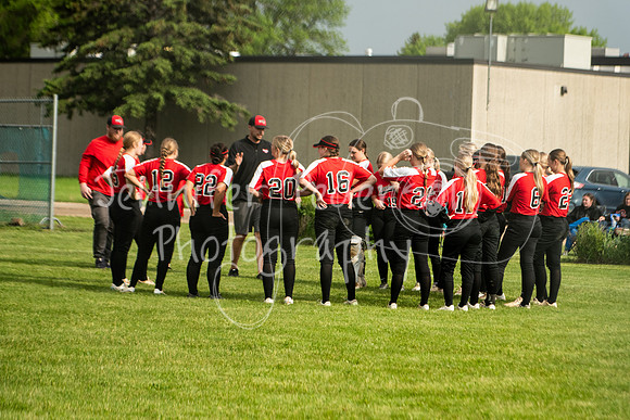 20240520WHNSoftballvsHancock-7394