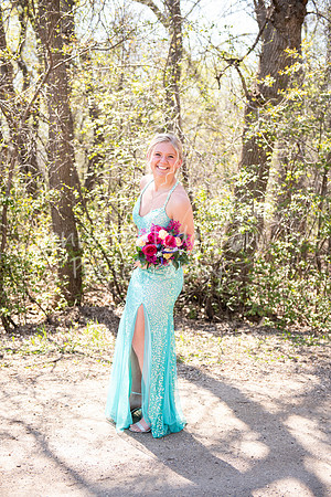 2025WHNProm-4927