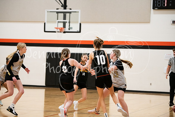 20241206SpudsBasketball-8205