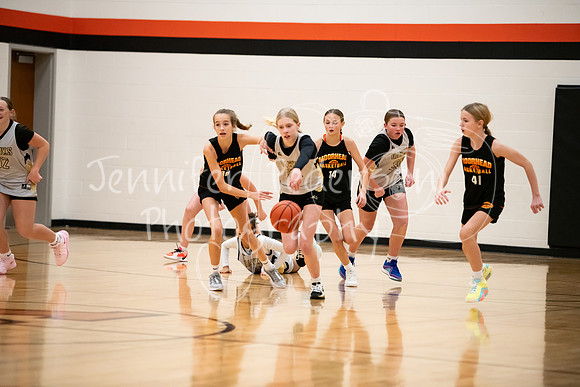 20241206SpudsBasketball-8246