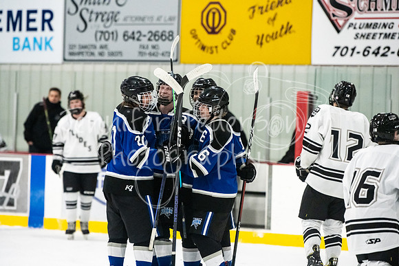 20230105MBAvsBWBlades-3398