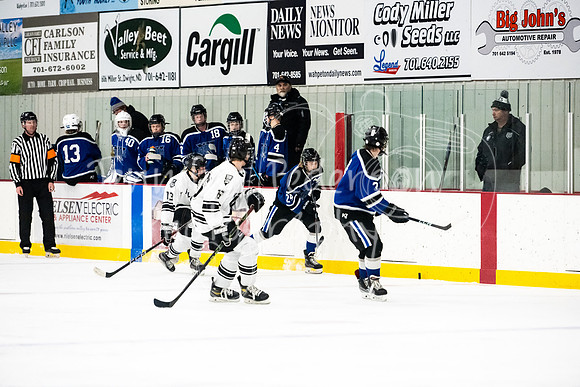 20230105MBAvsBWBlades-3364