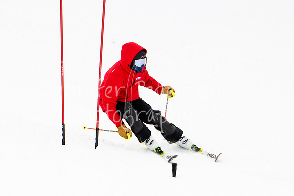 02122022SkiTeamAction-0049