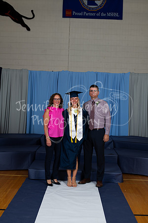 2025HNGraduation-7071