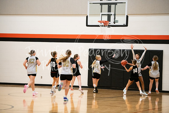 20241206SpudsBasketball-8206