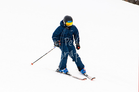 02122022SkiTeamAction-0195