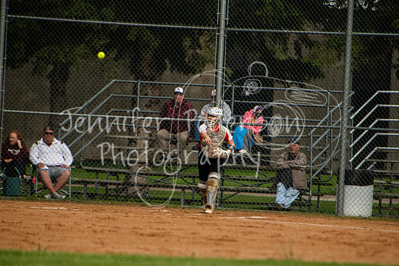 20240520WHNSoftballvsHancock-7422