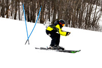 02122022SkiTeamAction-0012