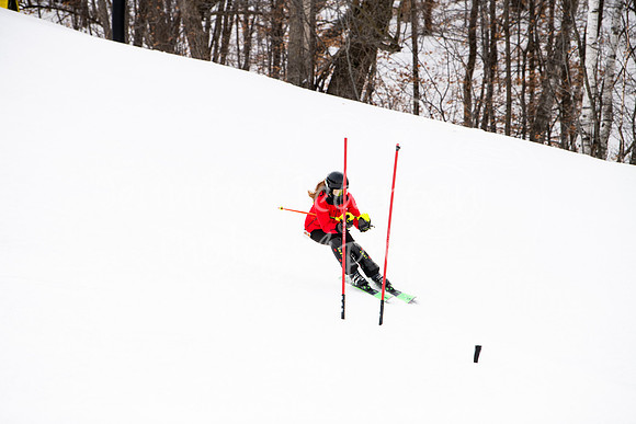 02122022SkiTeamAction-0321