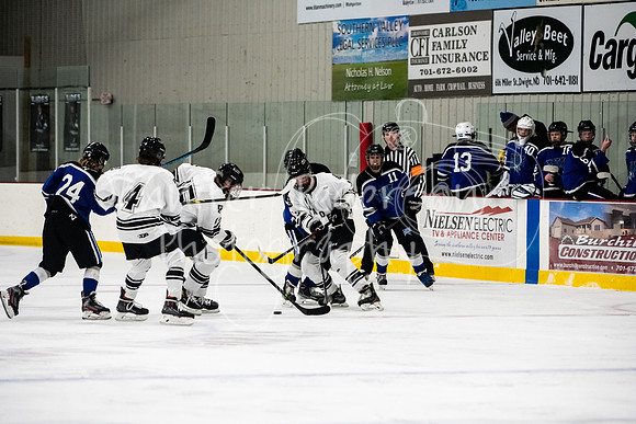 20230105MBAvsBWBlades-3360