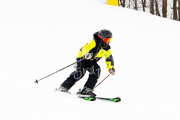02122022SkiTeamAction-0247