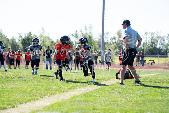 20240907BWBucsYouthFB-5808