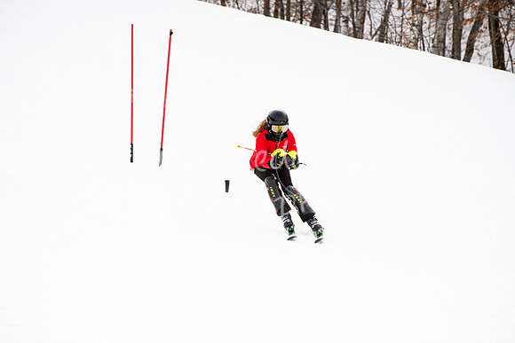 02122022SkiTeamAction-0062