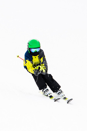 02122022SkiTeamAction-0287
