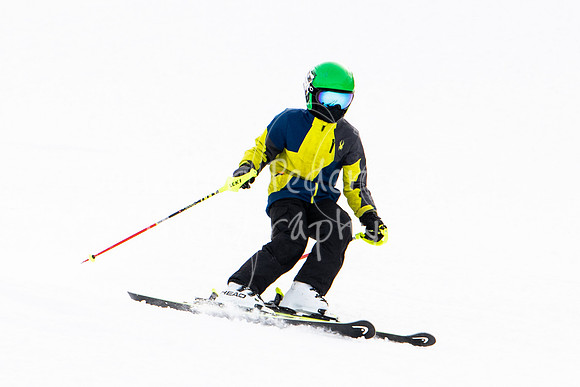 02122022SkiTeamAction-0284