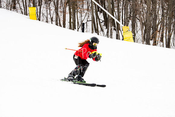 02122022SkiTeamAction-0064