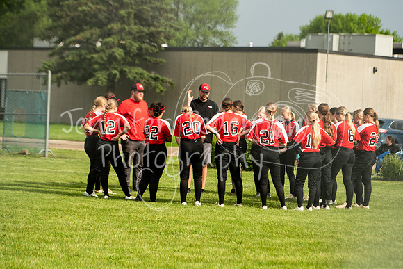 20240520WHNSoftballvsHancock-7398