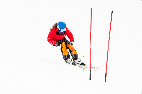 02122022SkiTeamAction-0134