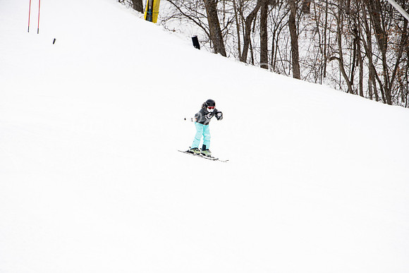 02122022SkiTeamAction-0161